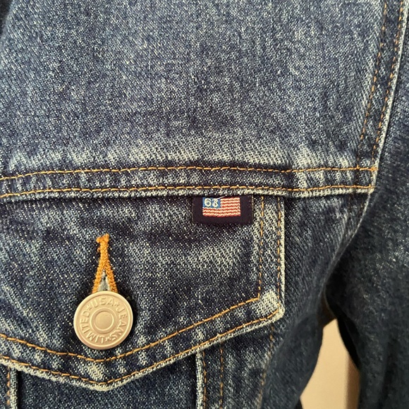 EUC Traditional denim jacket - Picture 3 of 4